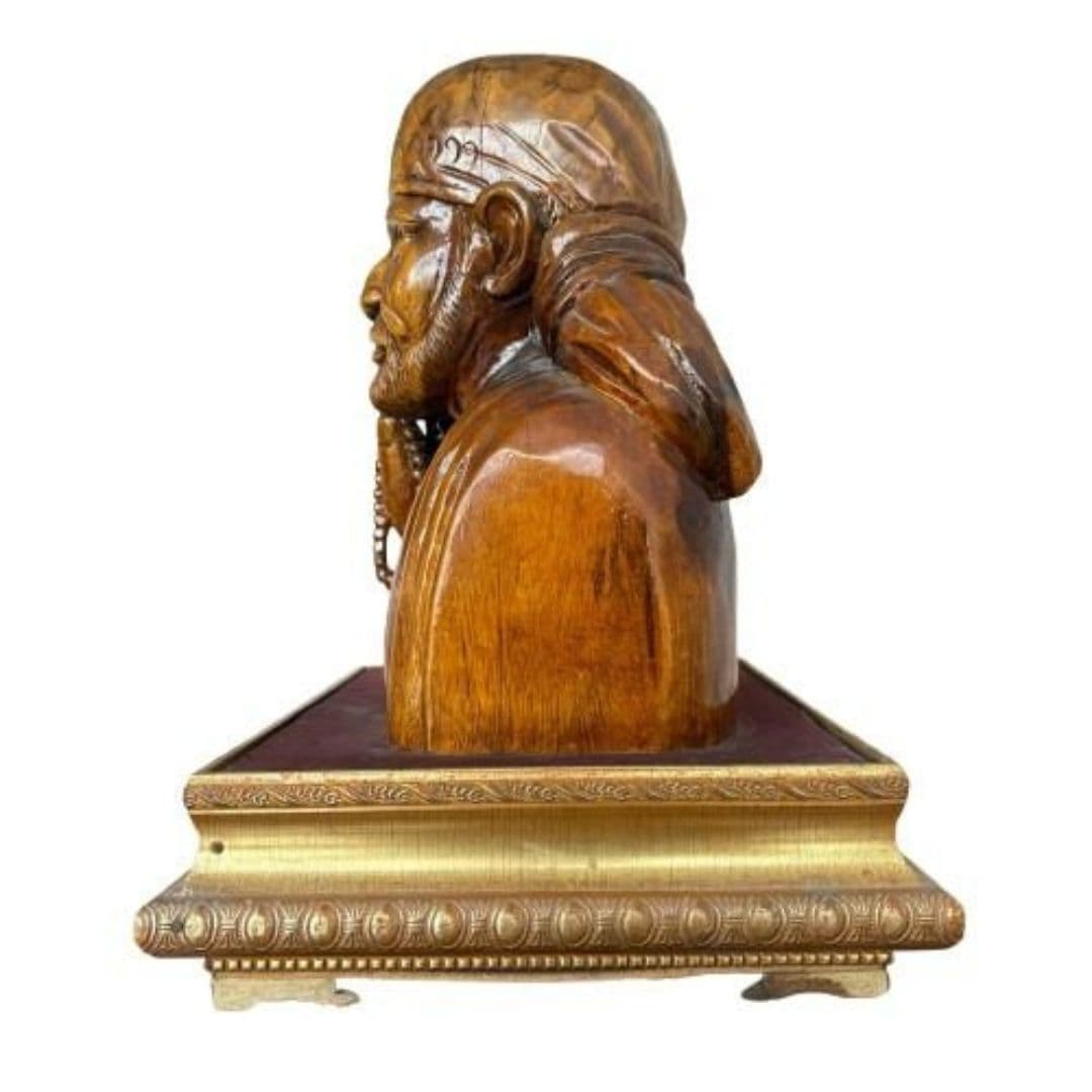 Sai Baba Idol